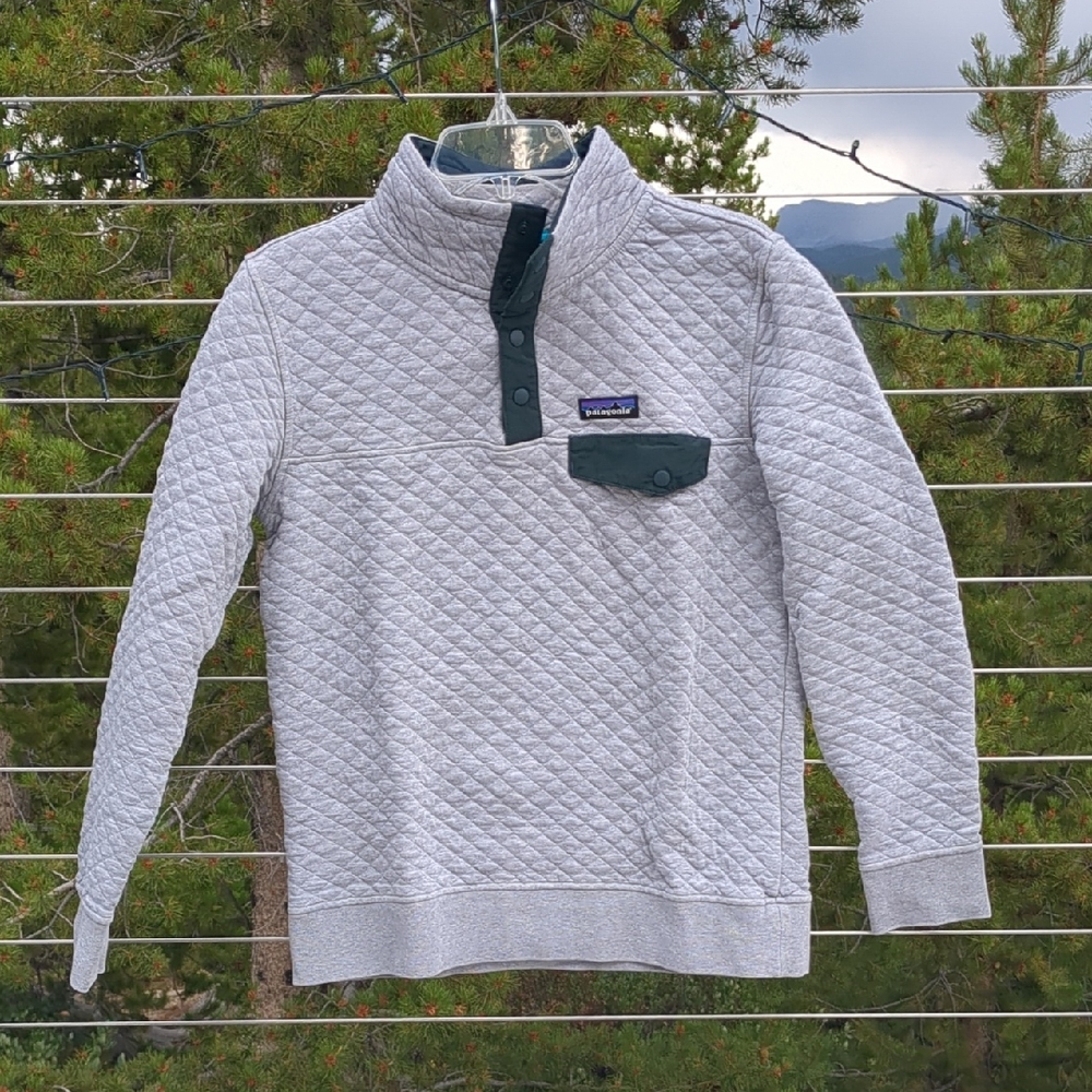 Patagonia Gray Quilted Crewneck Sweater